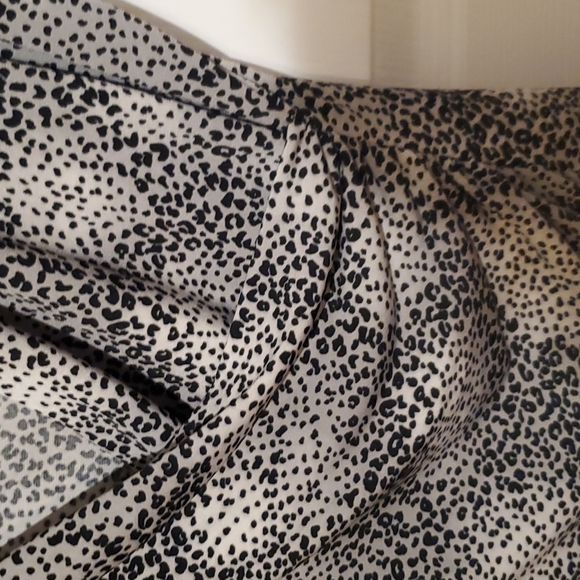 Flattering animal print top by East 5th - Picture 3 of 3